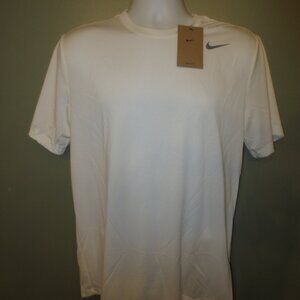 The Nike Tee Men's Short Sleeve Shirt - White DV7299-100 Sizes : Sm to XXL NWT